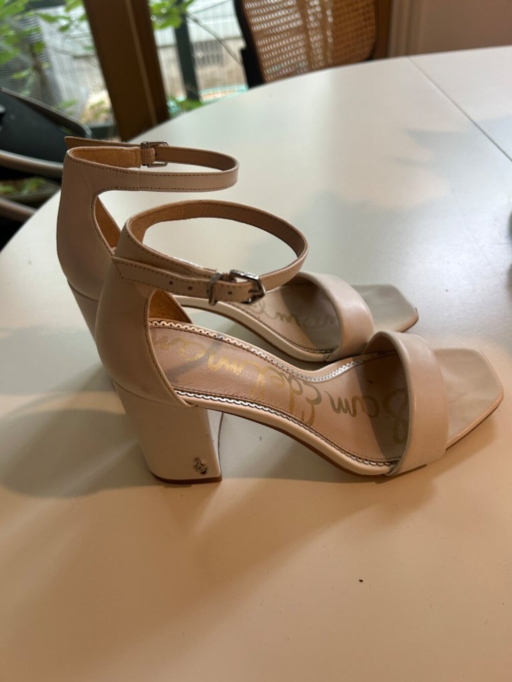 Sam Edelman Daniella White Ankle Strap Block Heel Sandals 7.5 - Picture 4 of 6